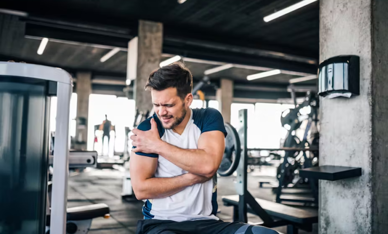 Exercise and Muscle Pain: What Doctors Say About Training Through Soreness